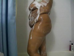 I love to shower