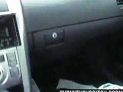 Girl Blows Boyfriend In Car