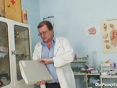 Mature fat pussy Ruzena gyno speculum bizzare clinic exam